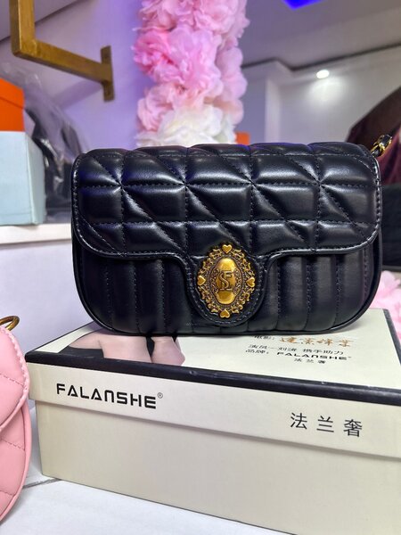 Sac à main chic matelassé