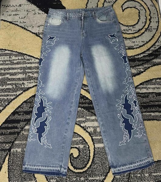 Jeans décorés élégants