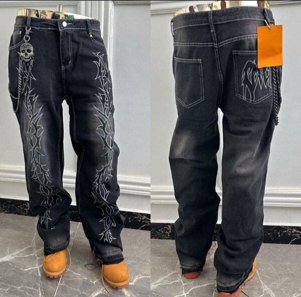 Jean noir brodé homme