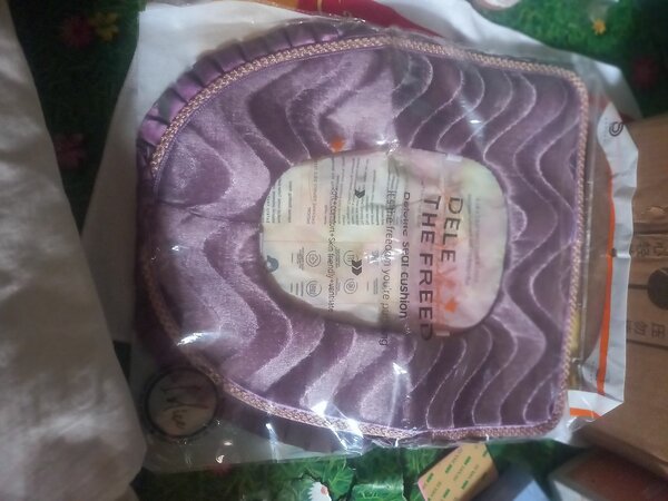 Wax/ Toilet Seat Covers