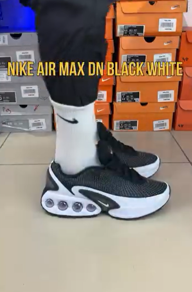 кроссовки черные 