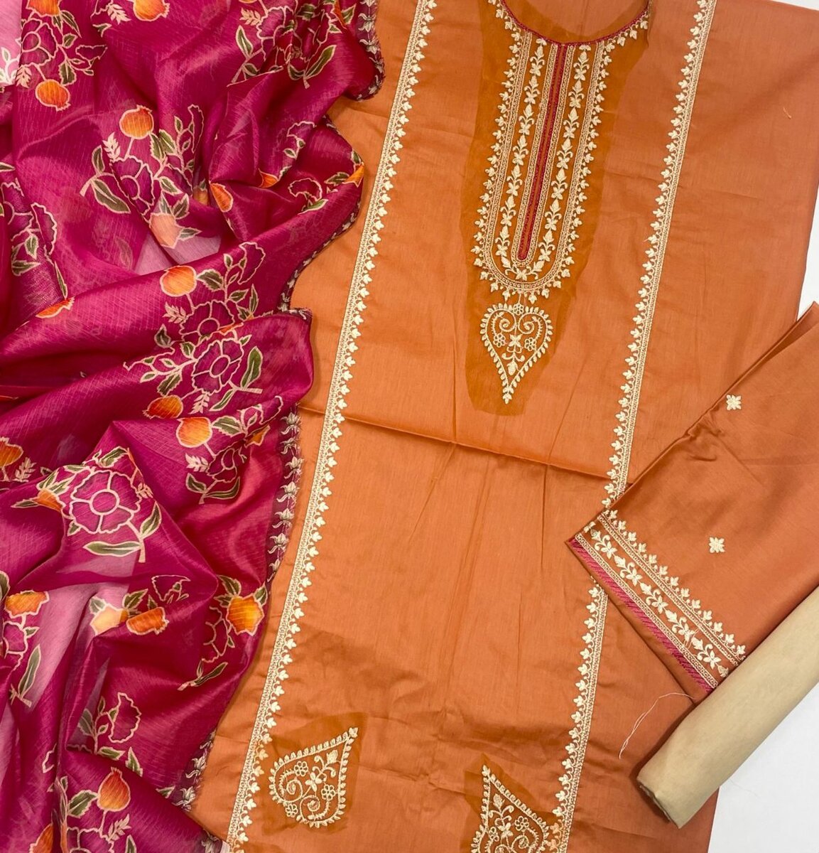 Embroidered dress 3piec