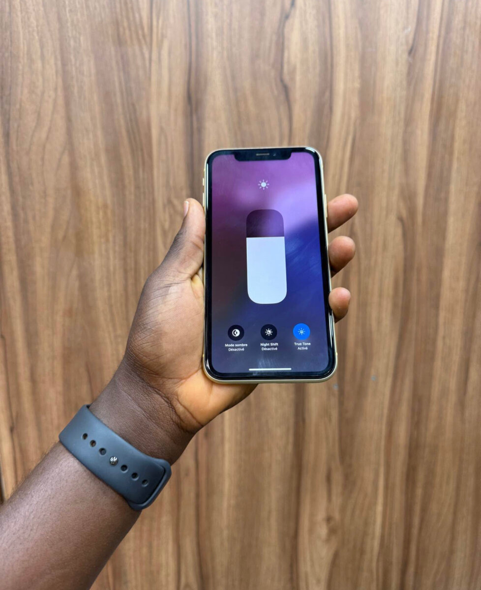 iPhone XR 64GB Reconditionné