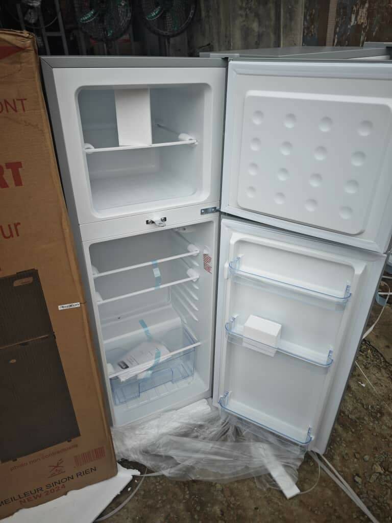 REFRIGERATEUR COMBINE SMART TECHNOLOGY 136 litres