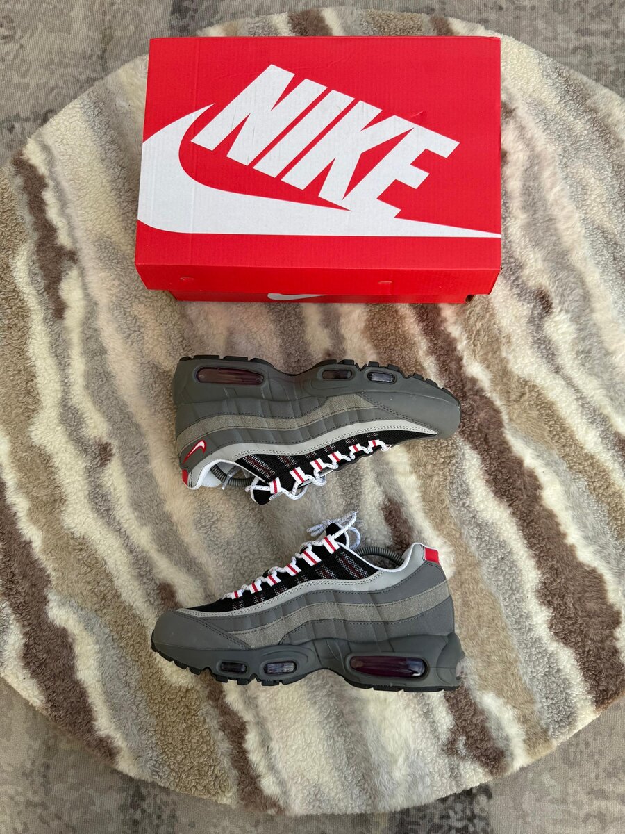 Nike Air Max 95 Sneakers