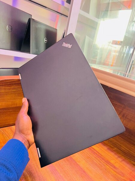 Lenovo thinkpad yoga 640