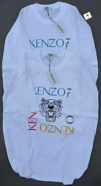 T-shirts de marque colorées