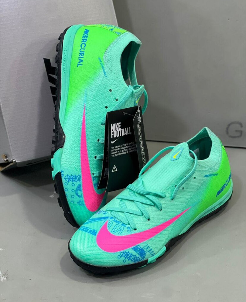 Chaussures de Football Neon