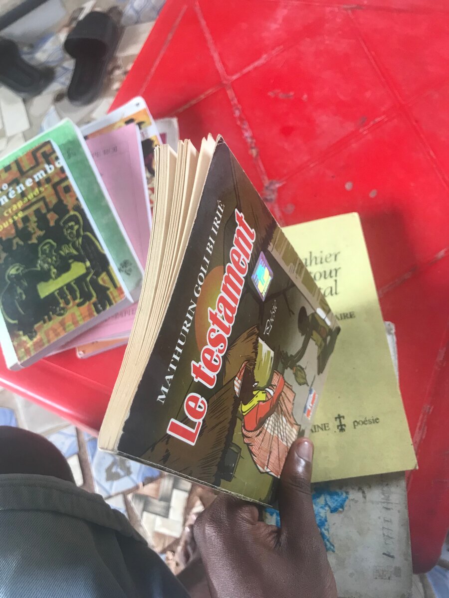 Livre de poésie 'Le Testament'