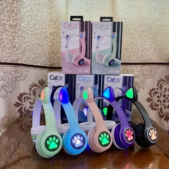 Viv Cat  Ears headphones