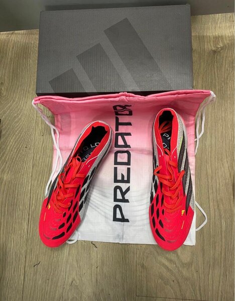 Chaussures de football Predator