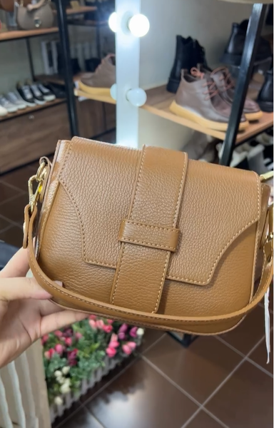 сумка коричневая