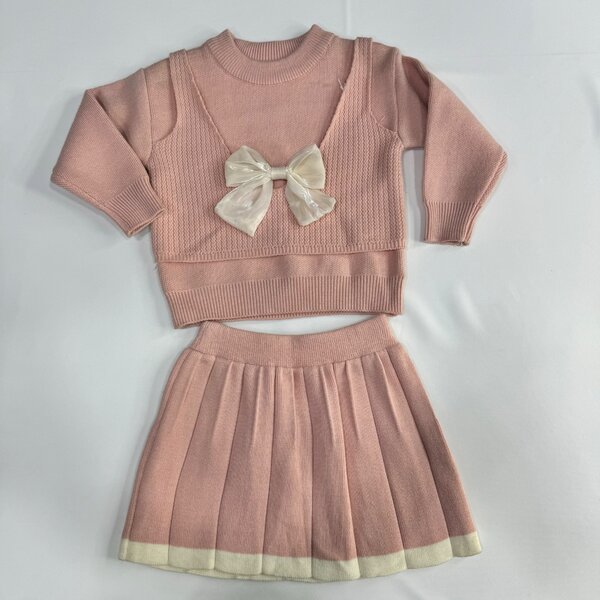 Кофта с юбкой