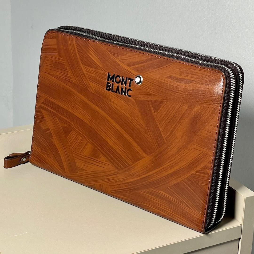 Mont Blanc pouch