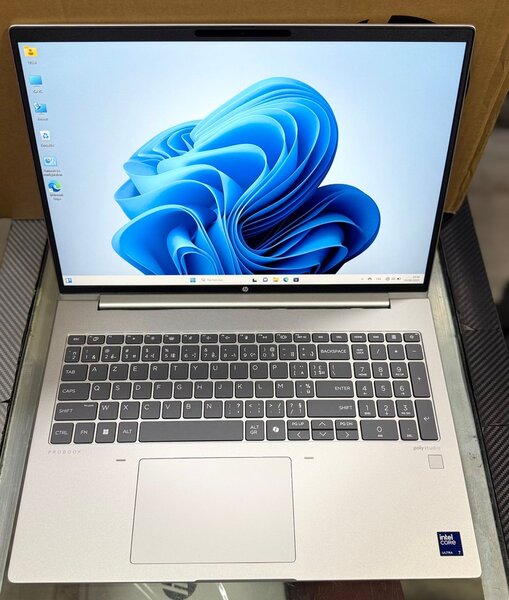 HP ProBook 460 G11 Ultra 7