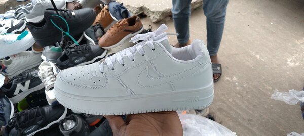 Baskets Homme Confortables