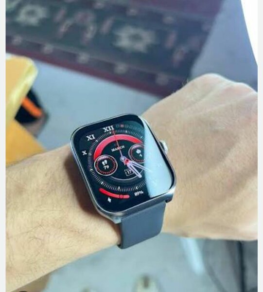 Montre Connectée Amoled Oraimo