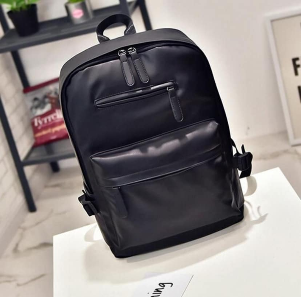 𝐋𝐢𝐯𝐫𝐚𝐢𝐬𝐨𝐧