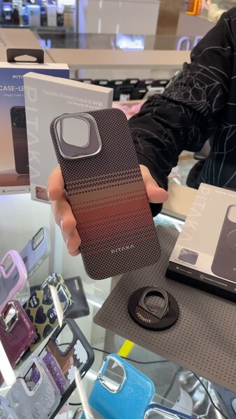 Чехол на телефон Pitaka