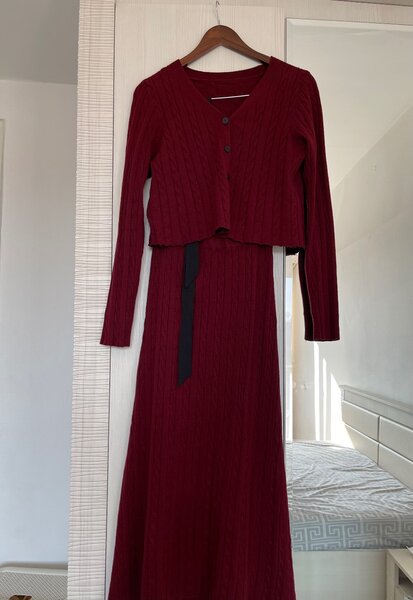 Двойка бордовая