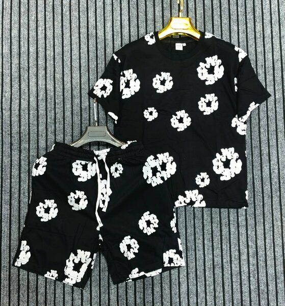 Ensemble homme noir fond uni fleurs