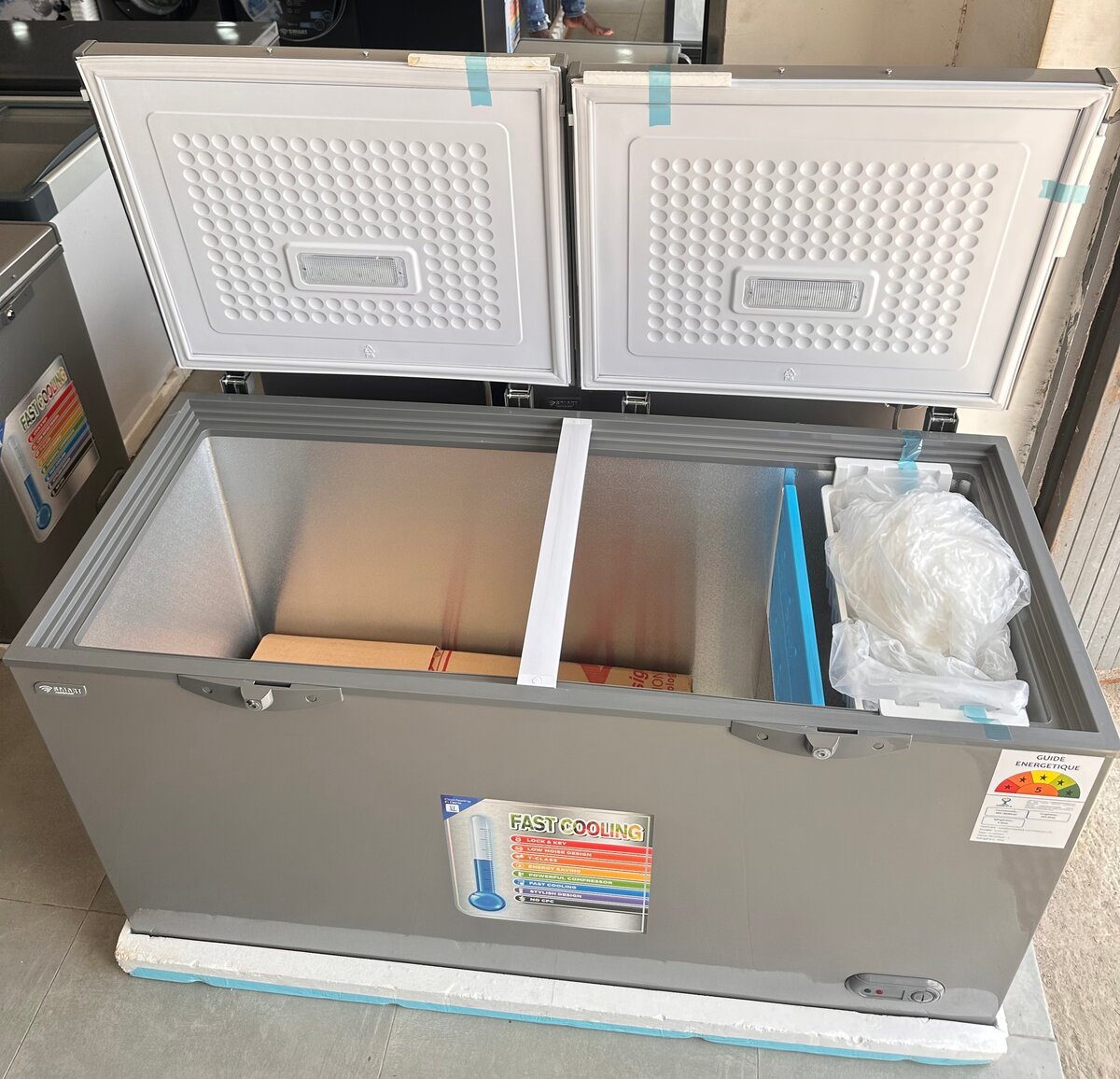 Congélateur double porte 439 l