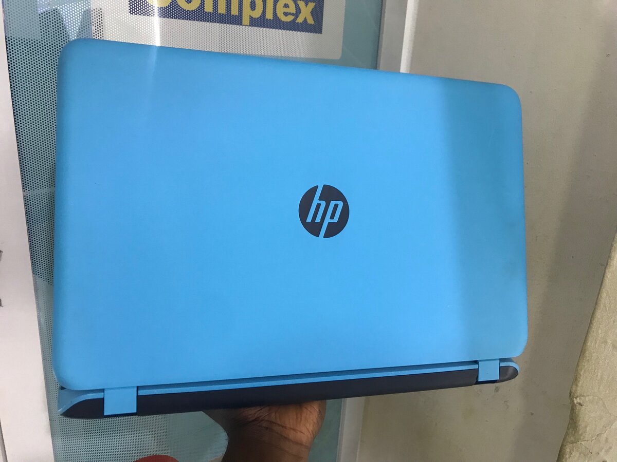 HP pavilion 15