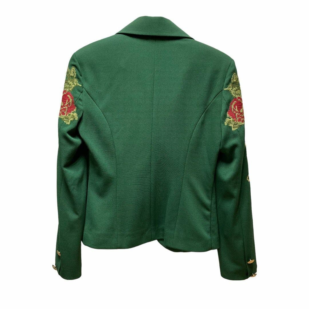 Стильный жакет с вышивкой (новый)