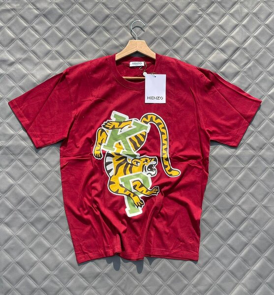 T-shirt Rouge Tigre Iconique