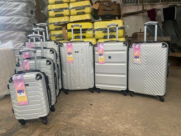 Travelling Bags - 3 Sets