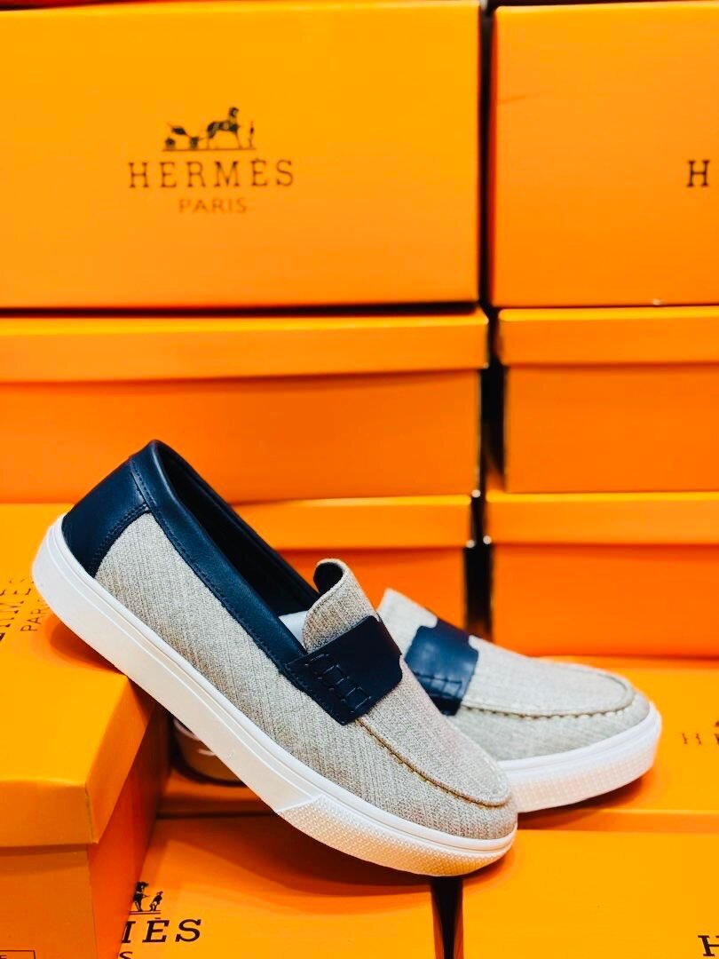 HERMÈS