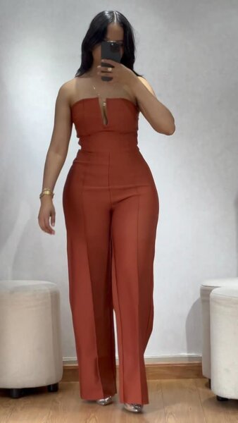 Robe élégante sans bretelles