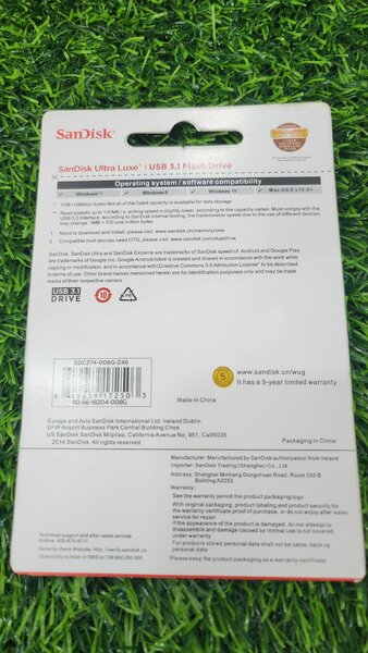 Sandisk Ultra Luxe  USB 3.1 Flash Drive
