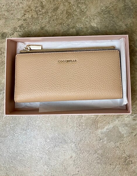 Кошелек COCCINELLE