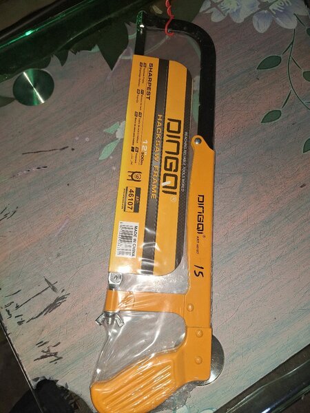 Scie à métaux robuste Dingqi