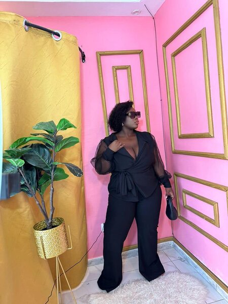 Noir femmes classique costume