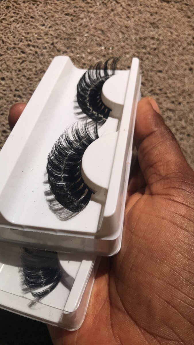 Volume strip eye lashes