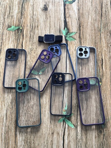 Coque transparente en couleur