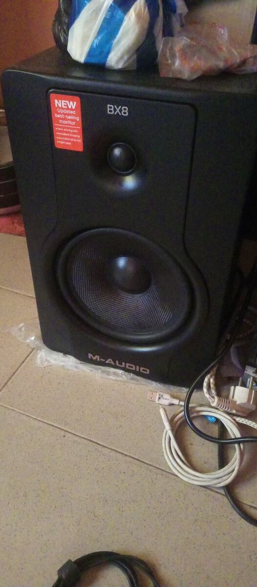 M Audio BX8 Studio Monitor