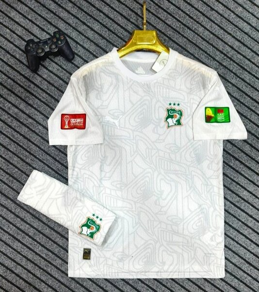 Maillot de football blanc