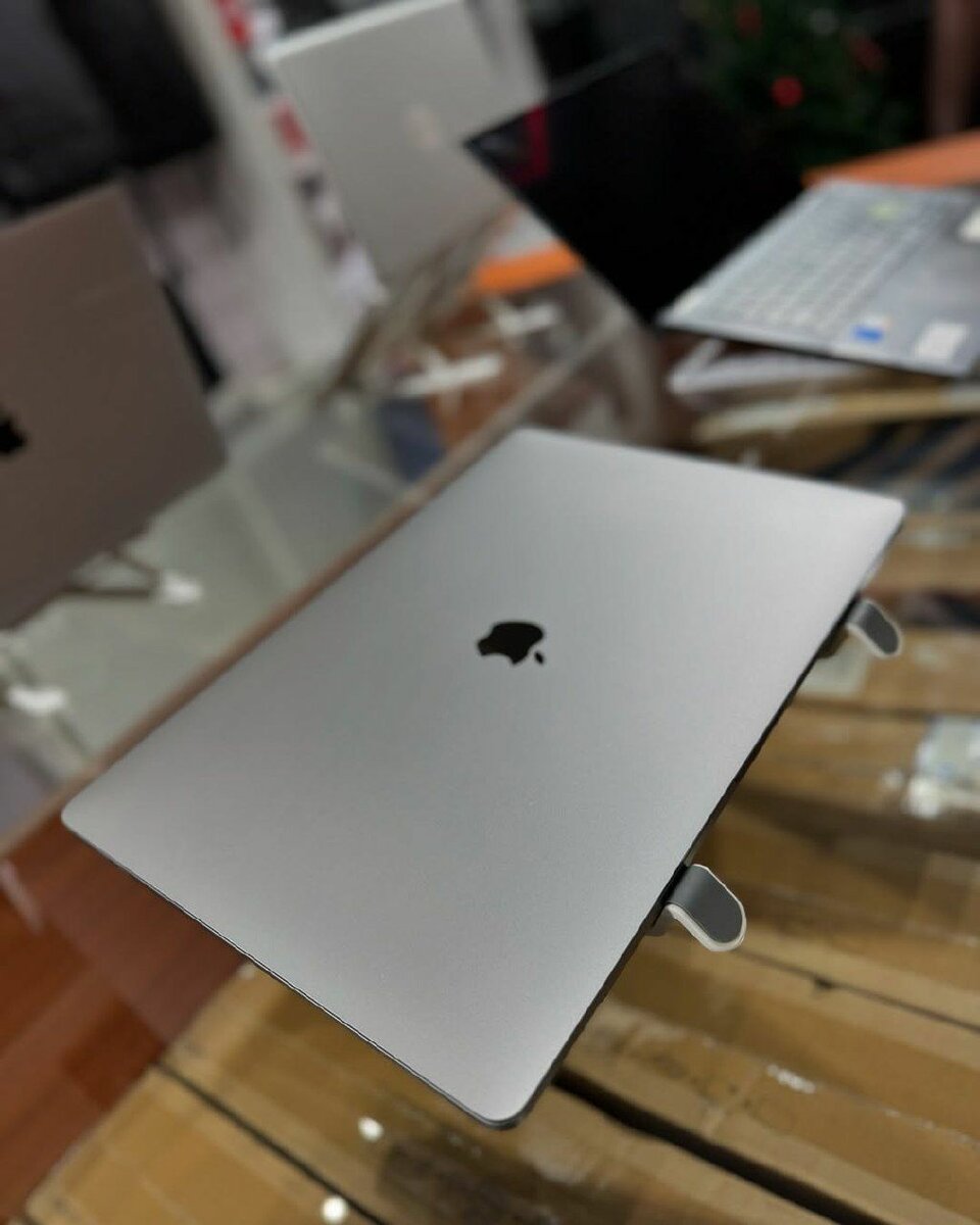 2019 MacBook Pro 16