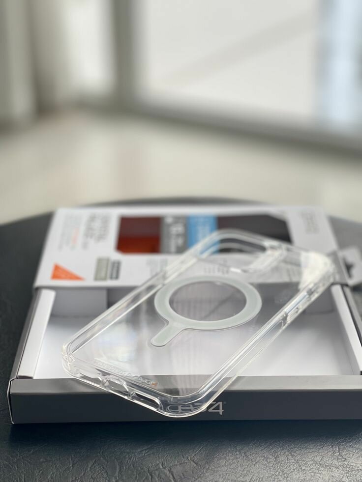 Magsafe clear case