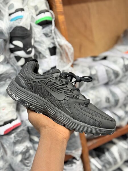 Chaussures de sport noires