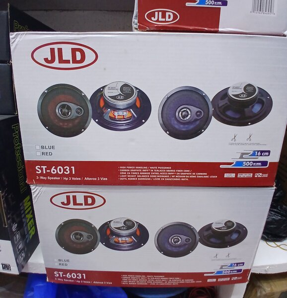 2 Grande Baffe très Puissant