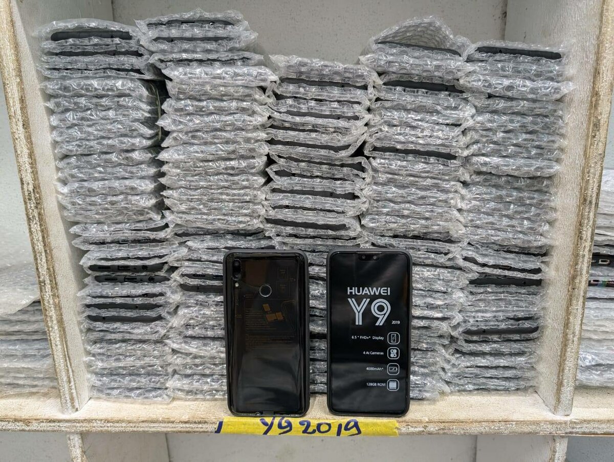 Huawei Y9 2019 Smartphone