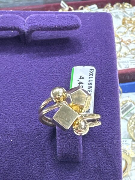 ЗОЛОТОЕ КОЛЬЦО 585 ПРОБЫ