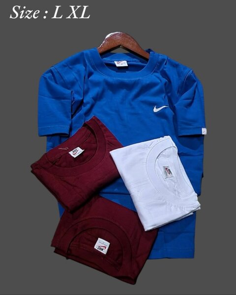 T-shirt nike