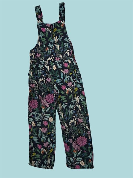 Salopette fleurie pour femmes