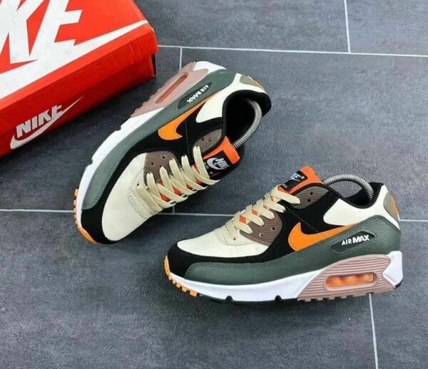 Nike Airmax Sneakers