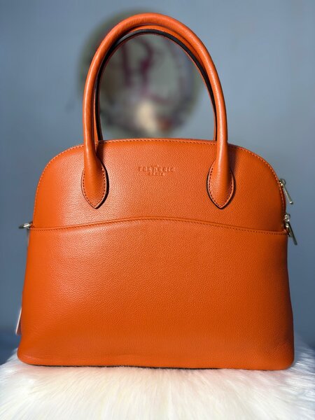 Sac à main en cuir élégant